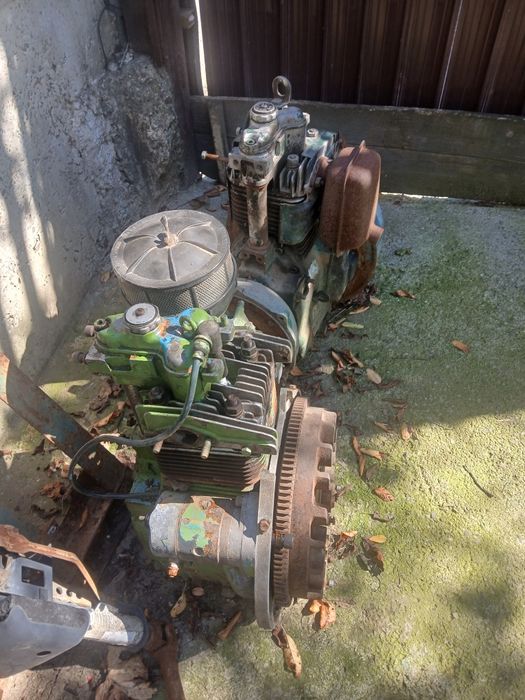 Tractoraș Gudbroad +motoare lombardini La 490