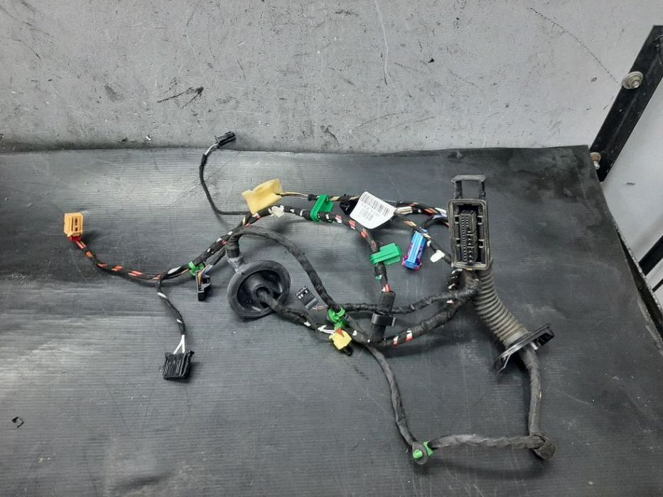 Cablaj instalatie electrica usa dreapta fata vw t roc a11 2ga971121c