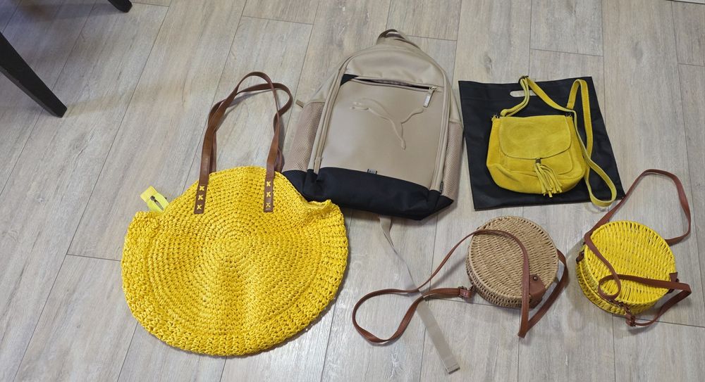Дамски чанти и раници