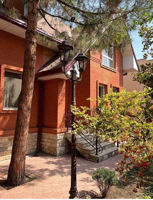 Продажа Евродома на Циолковском, 6-сотки (N 13271 )