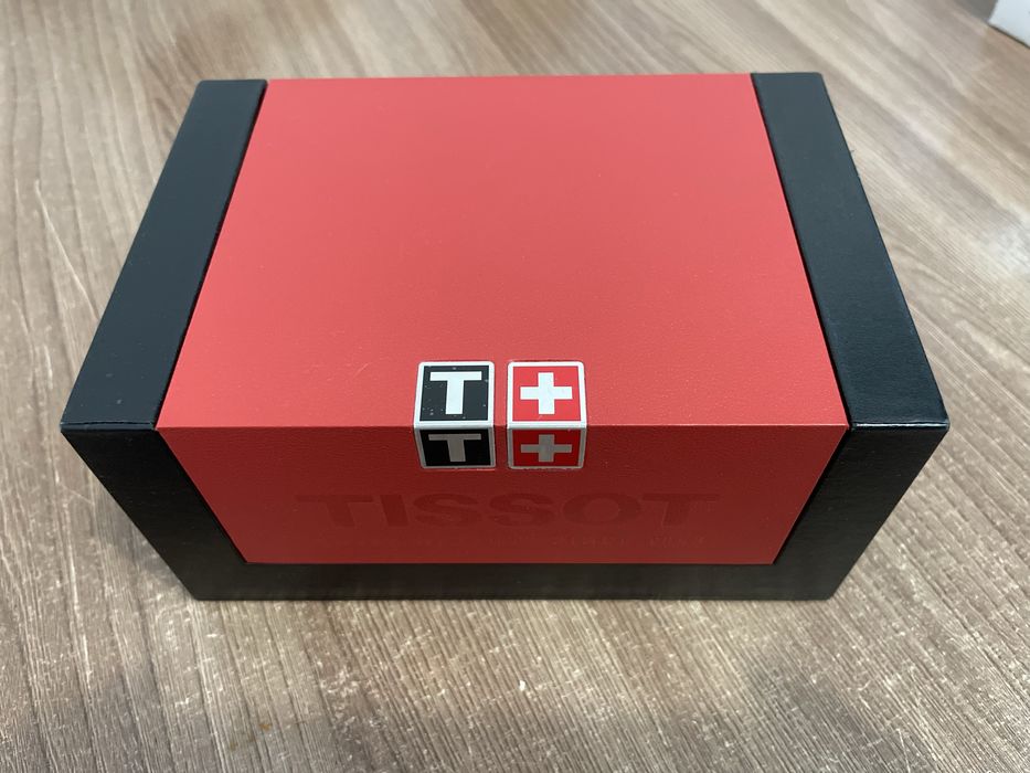 Tissot. Женские часы.