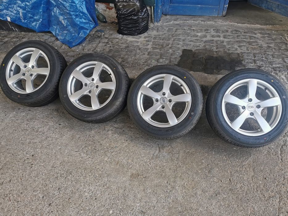 Джанти 16 4х108 с чисто нови летни гуми