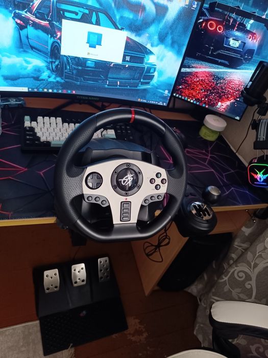 Продам или обмен Игровой руль