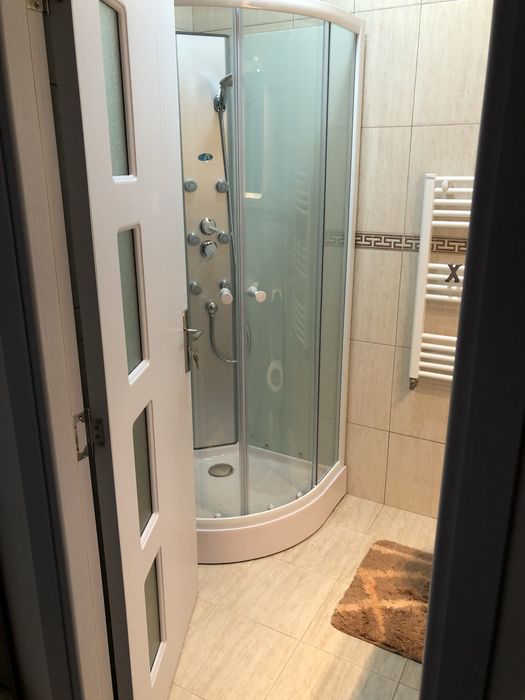 Apartament 430 euro! Loc de parcare privat!