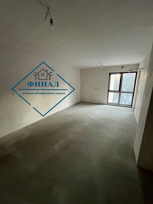 Продава се Тристаен апартамент в Шумен, Добруджански - 102 кв.м за 750 €/кв.м - Снимка #1