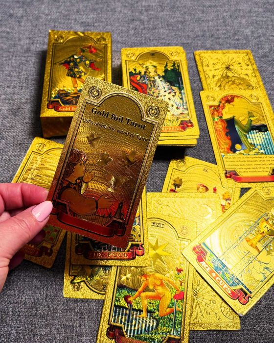 Оригинални  Златно луксозно таро (релефни карти)