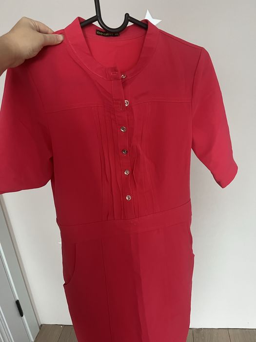 Продам все 10 платьев за 5.000тг