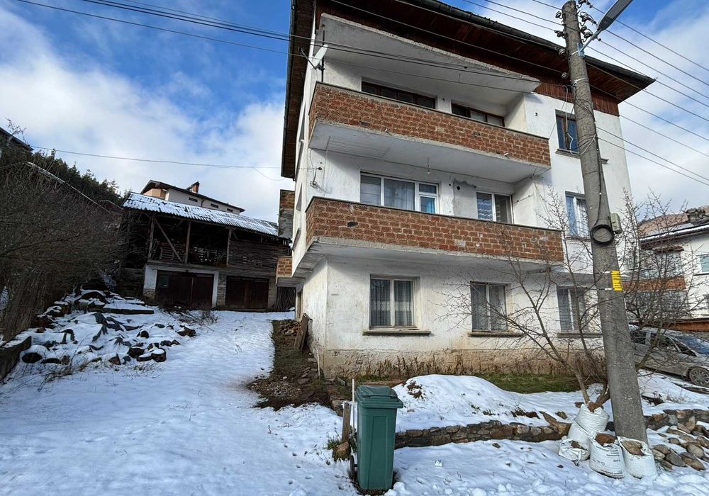 Продава се Къща в Смолян, Стар център - 670 кв.м за 92 €/кв.м - Снимка #12