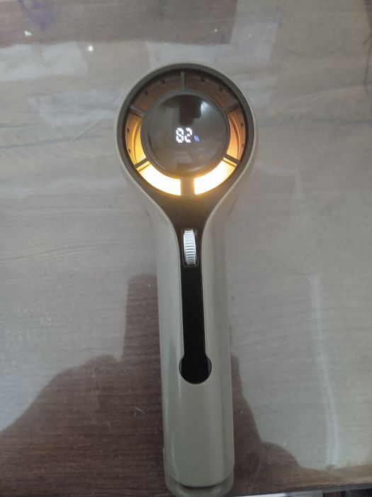 Мини вентилятор заряжается от Type C