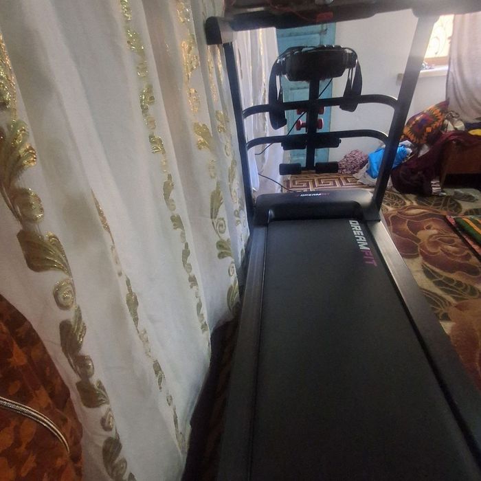 Begavoy darashka Sotiladi koʻp ishlanmagan xolati idial 150kg