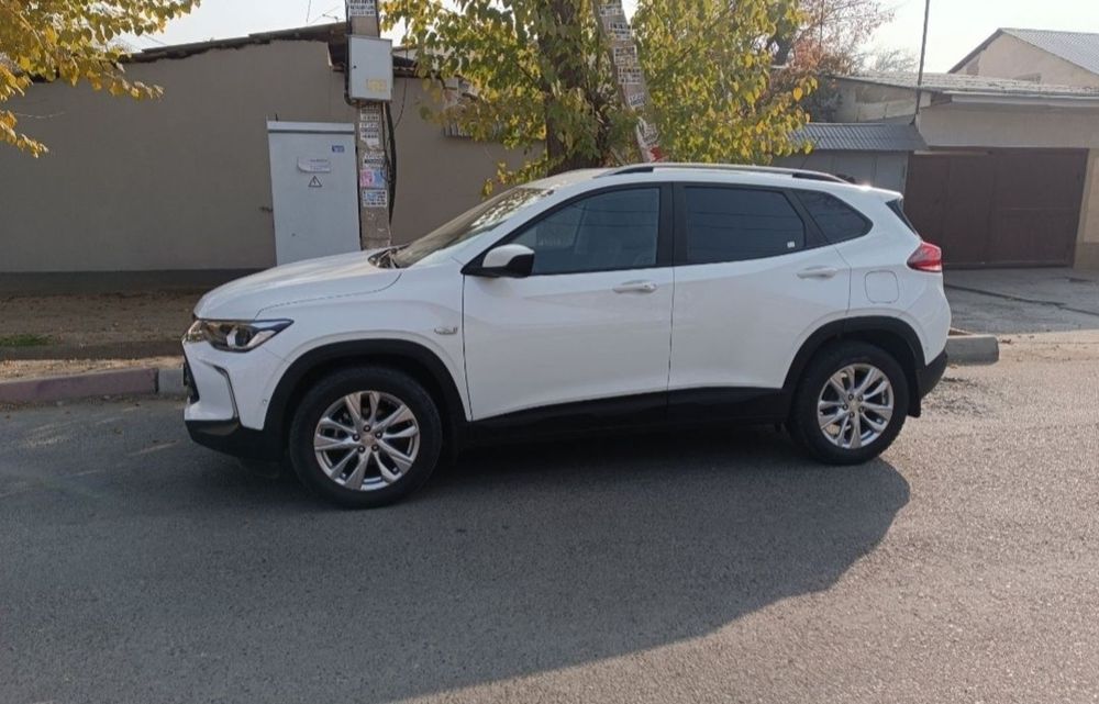 Treker ltz 2023 yil 96000 probeg propani bor