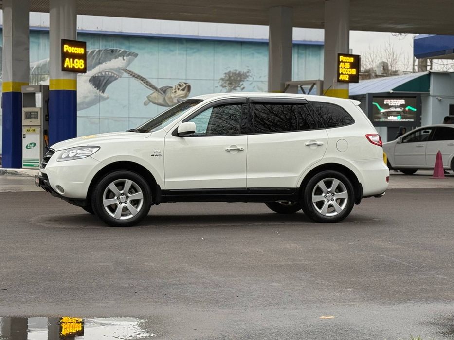Hyundai Santa Fe в отличном состоянии