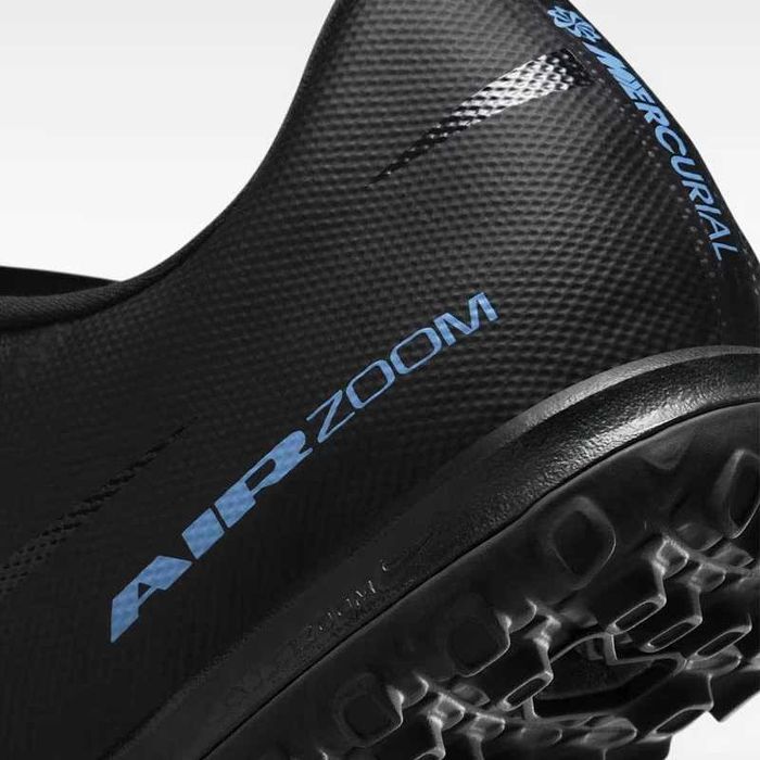 2 модела Nike Mercurial Vapor 14 и 16 Academy