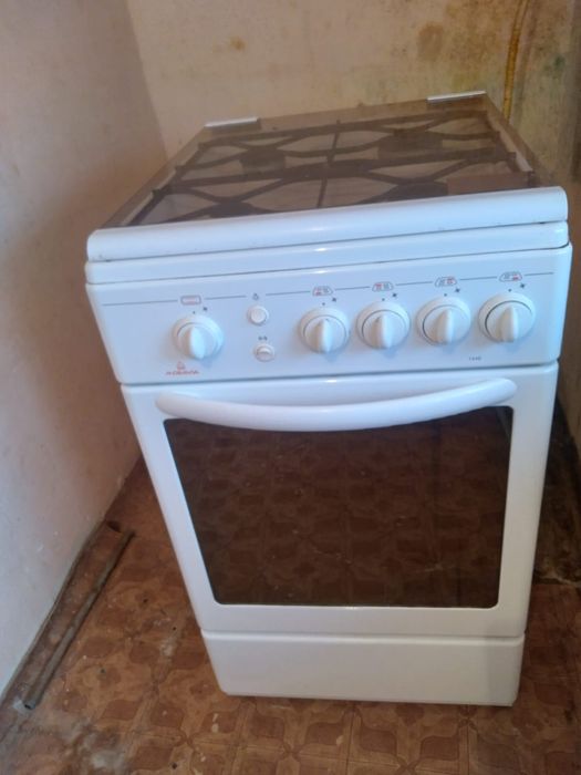 Газ плита сатилады жасап тур