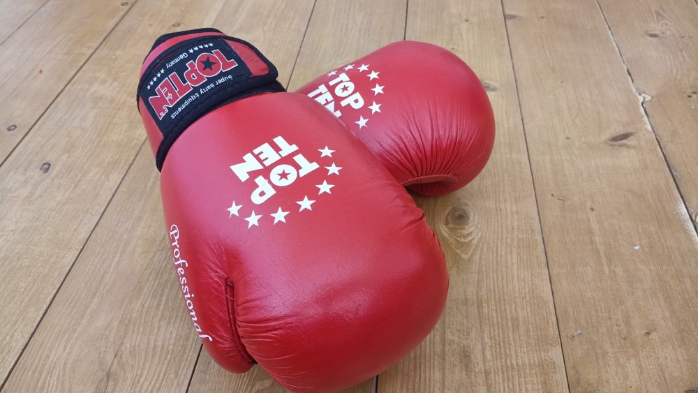 Боксерские перчатки TOP TEN