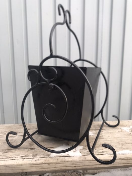 Урна кованая для дома и сада