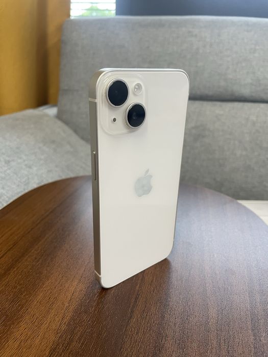 Продам iphone 14 128г