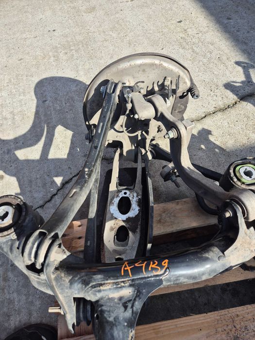 Cadru punte spate Audi A4 B9 A5 B9 8W0505235AP