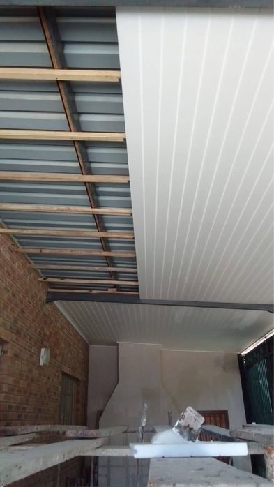 Услуга кровельщика , строителья