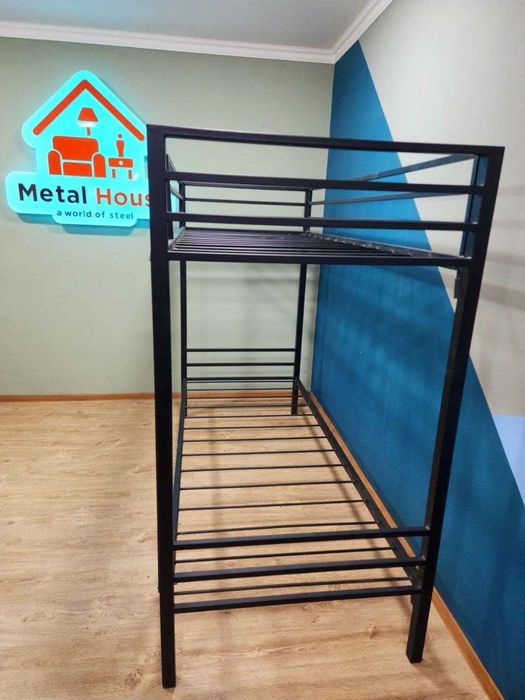 кровать двух этажная