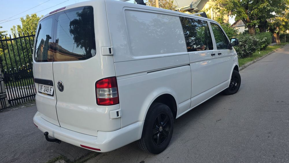 Volkswagen Transporter T5 2.0 TDI * An 2013 * 5 Locuri  * Extralung * Autoutilitara N1 * Euro 5 * Cutie Manuala