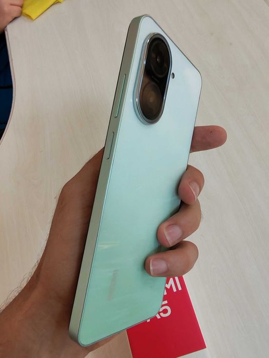 REDMI A5 32MP 4/128 GB (yaxshi holatda, karobka dakument bor)
