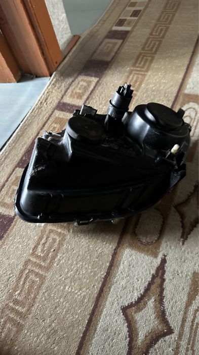 Renault Duster продам фару БУ
