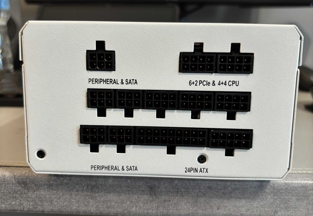 Sursa PC Corsair RM850x Alb