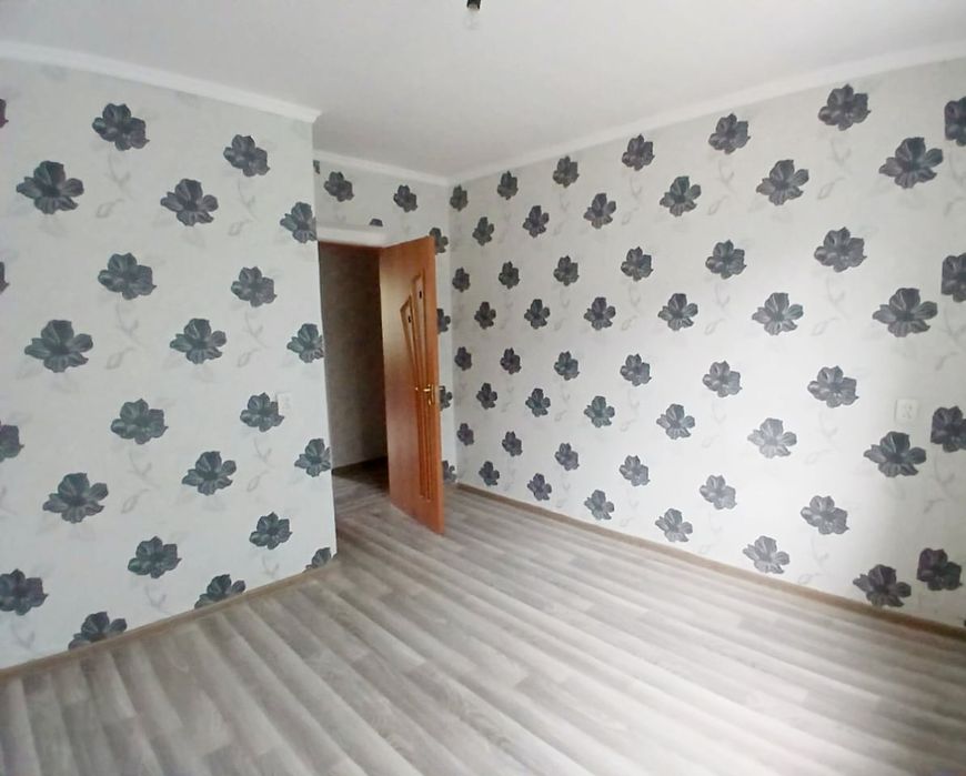 продам 2-х ком. 46кв. центр 2-этаж