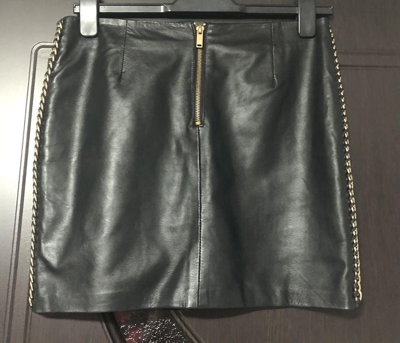 Fusta scurta din piele mango marime 34 fusta piele mango 34 fusta noua