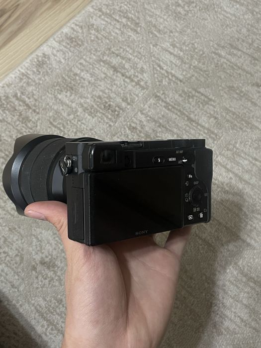 Камера SONY a6400