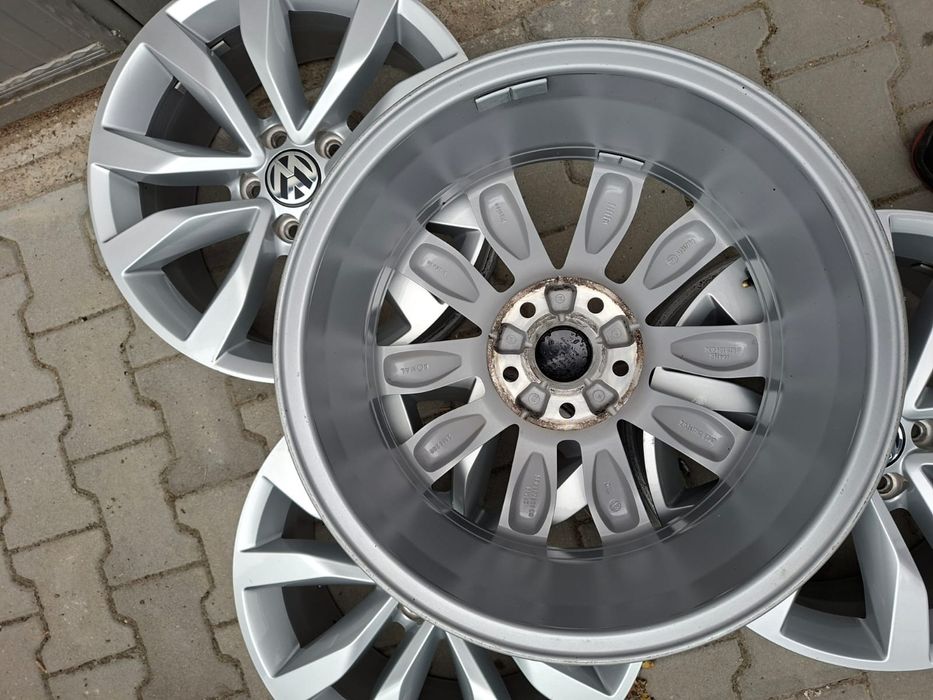 Jante Originale 17 Volkswagen Passat Golf 5 6 7 Jetta Touran 5x112