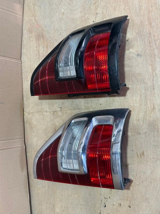 Фонарь задний правый Mitsubishi Pajero 3