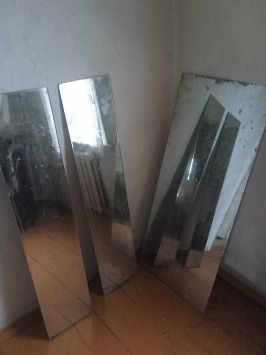 продам плитку советскую Б у 14 на 14 см