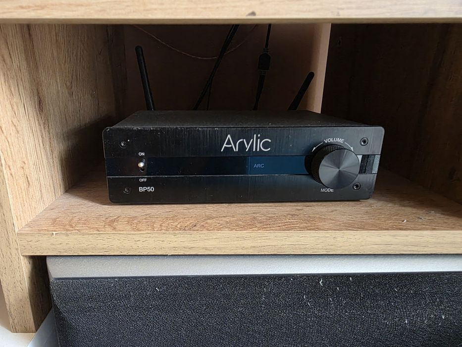 Hi-Fi аудио система  (тонколони)