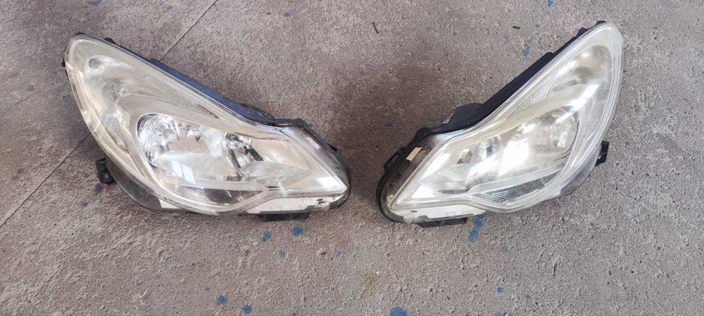 Far stanga/dreapta Opel Corsa D Facelift 2013