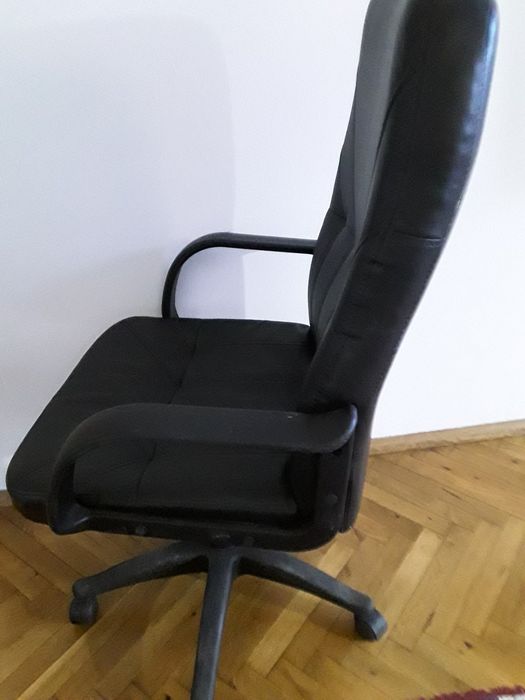 Офис стол президент