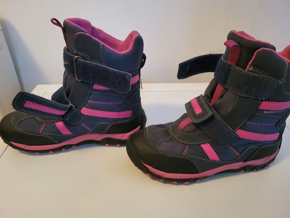 Ghete munte dama  geox nr 35 noi impermeabile