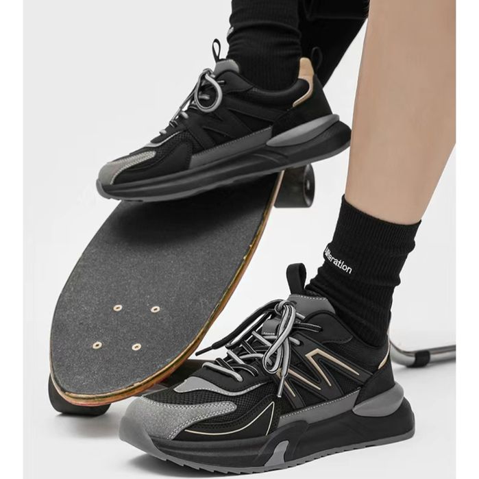 Продажи кроссовки