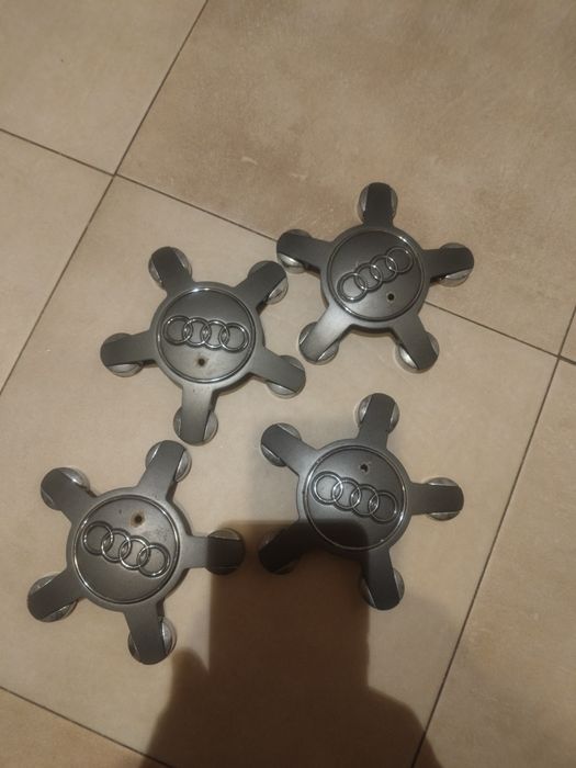 Capace pentru genti de aluminiu