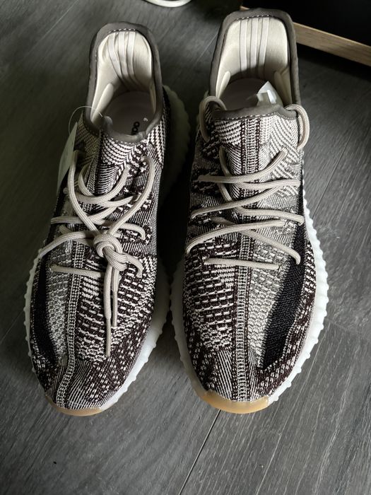 yeezy 350 V2 Zyon