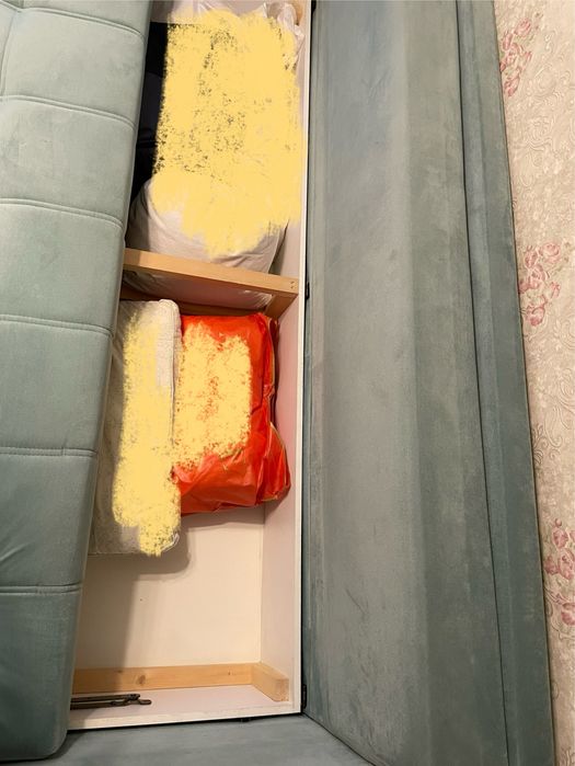 Продается Диван в хорошем состоянии