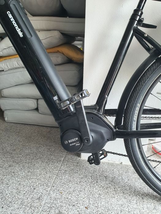 Bicicleta electrica Cannondale Bosch