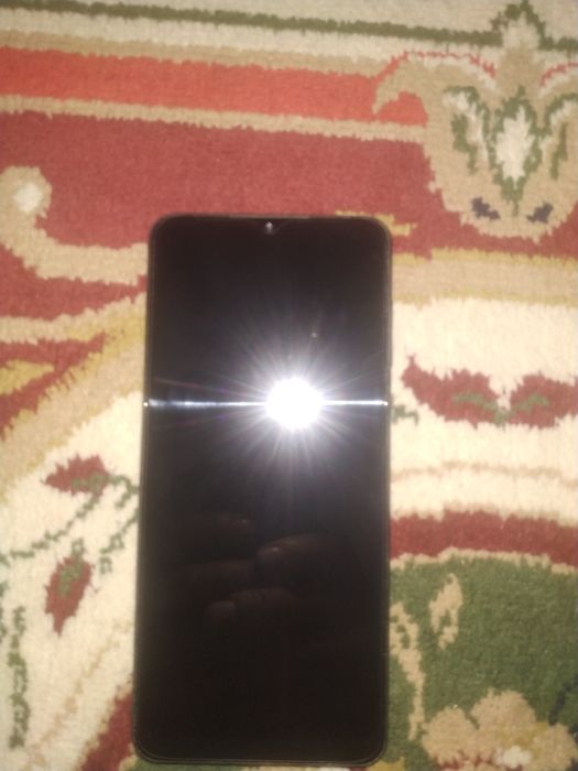 Samsung a12 sotiladi ideal sostoyaniya koropka dakument bor