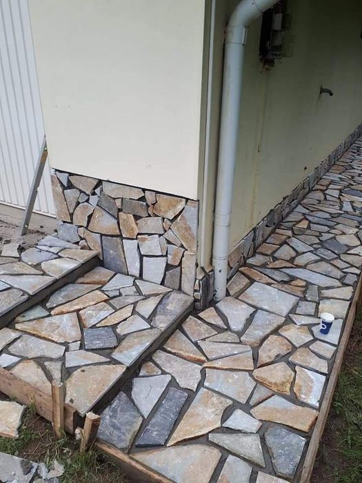 Montam piatră naturală