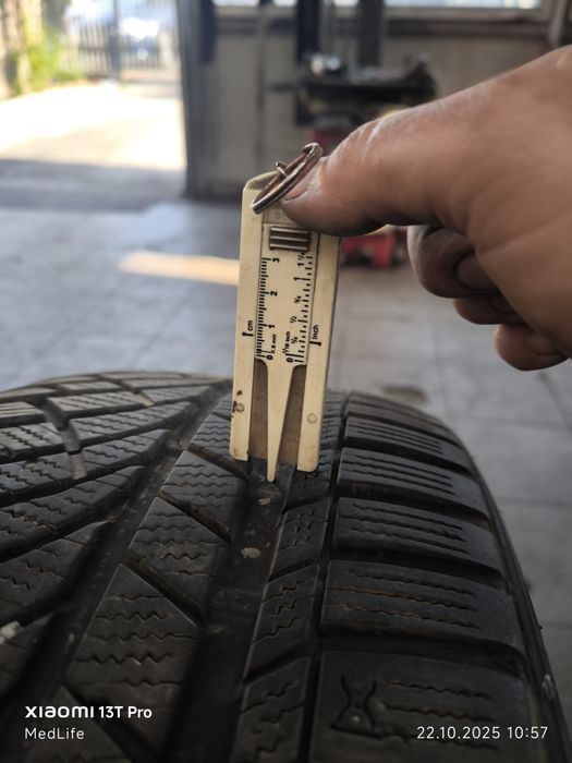 Anvelope BMW 740 g11