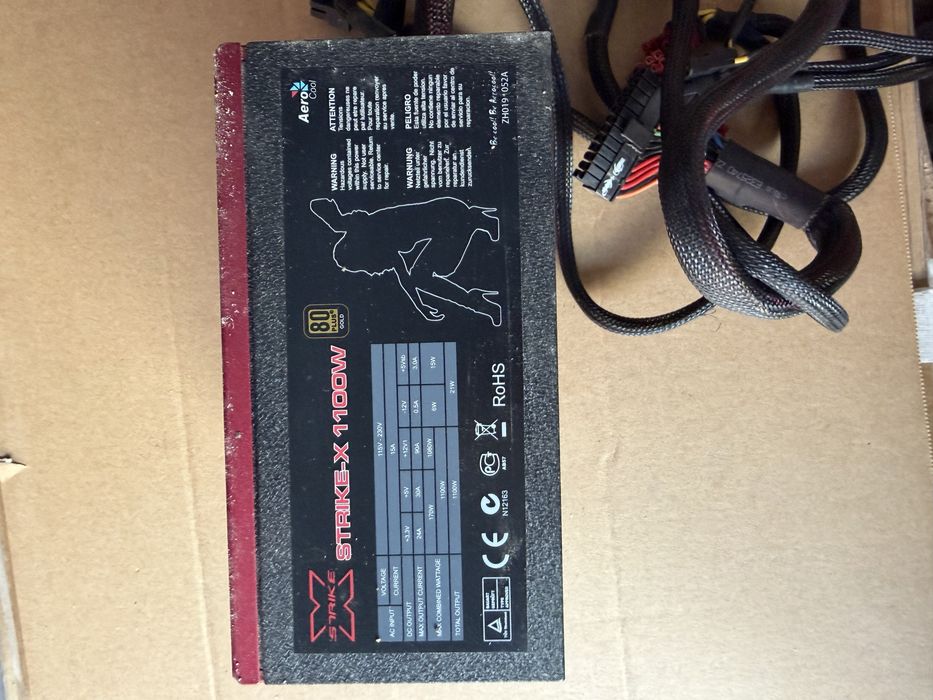 Продам блок питания Strike-X 1100 w