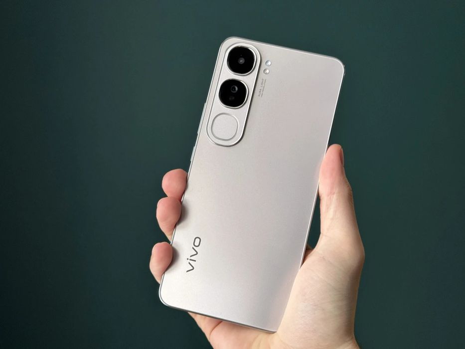 Срочно Vivo v40 lite 8/256
