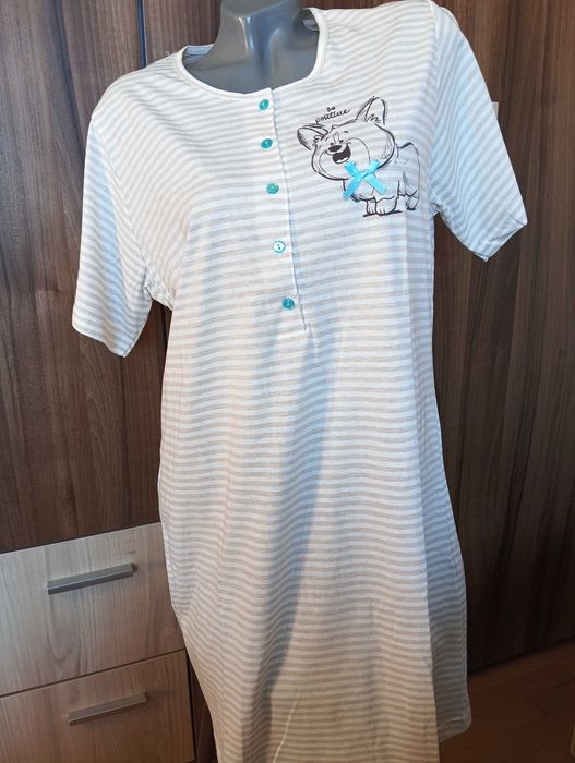 Дамски Нощници с  къс ръкав различни номера