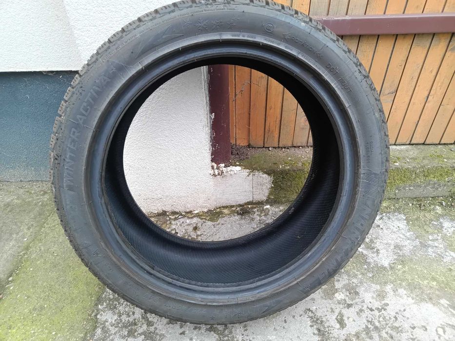 Vand 2 anvelope Iarna Nankang 225/45 R17 94V - DOT 2025